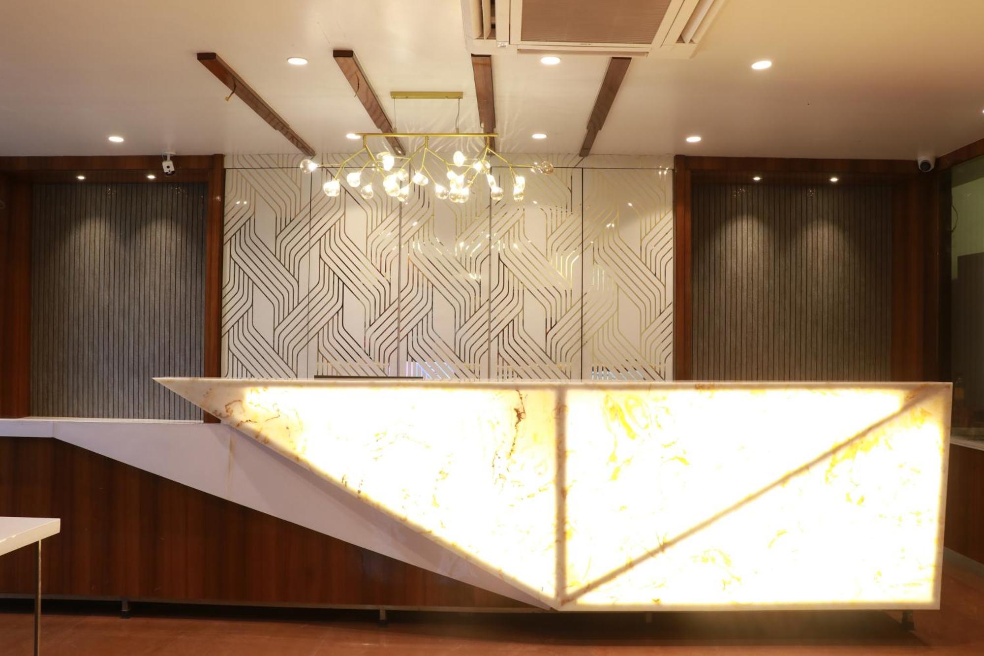 Hotel Yash Executive Аурангабад Екстер'єр фото